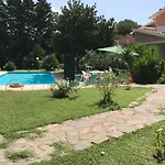 Villalara Piscina, Vista Mare Con Agevolazione Traghetti