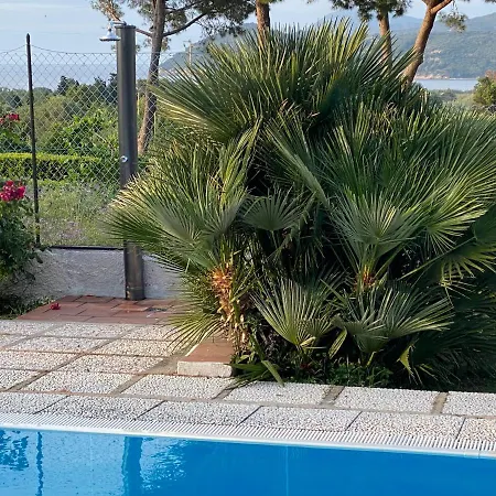 Apartment Villalara Piscina, Vista Mare Con Agevolazione Traghetti *