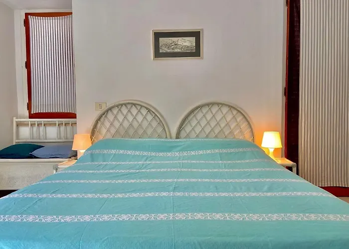 Villalara Piscina, Vista Mare Con Agevolazione Traghetti * Portoferraio