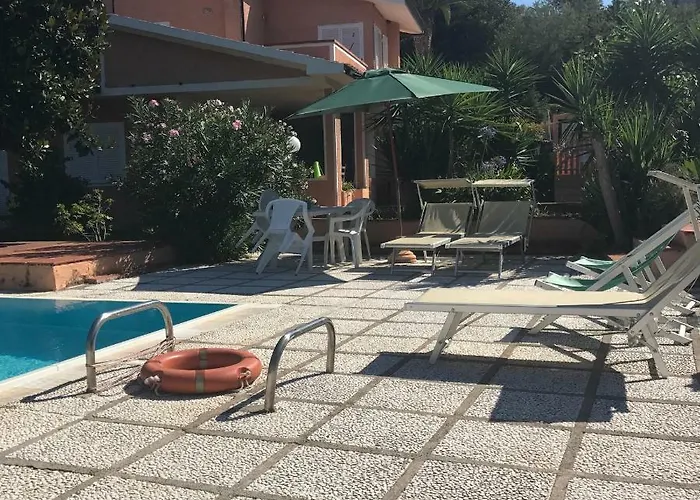 Villalara Piscina, Vista Mare Con Agevolazione Traghetti Appartement