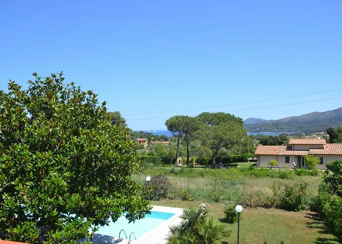 Villalara Piscina, Vista Mare Con Agevolazione Traghetti Апартаменты *