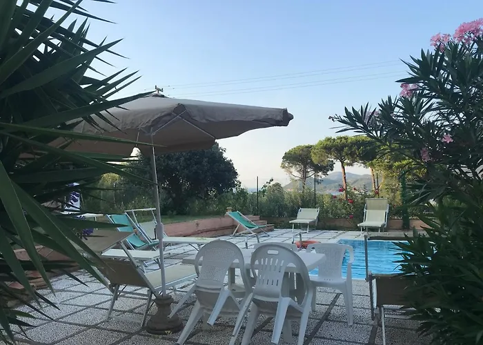 Villalara Piscina, Vista Mare Con Agevolazione Traghetti Апартаменты *